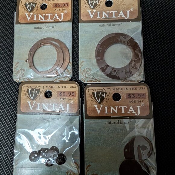 Lot of Vintaj brass jewelry making findings - Picture 3 of 5